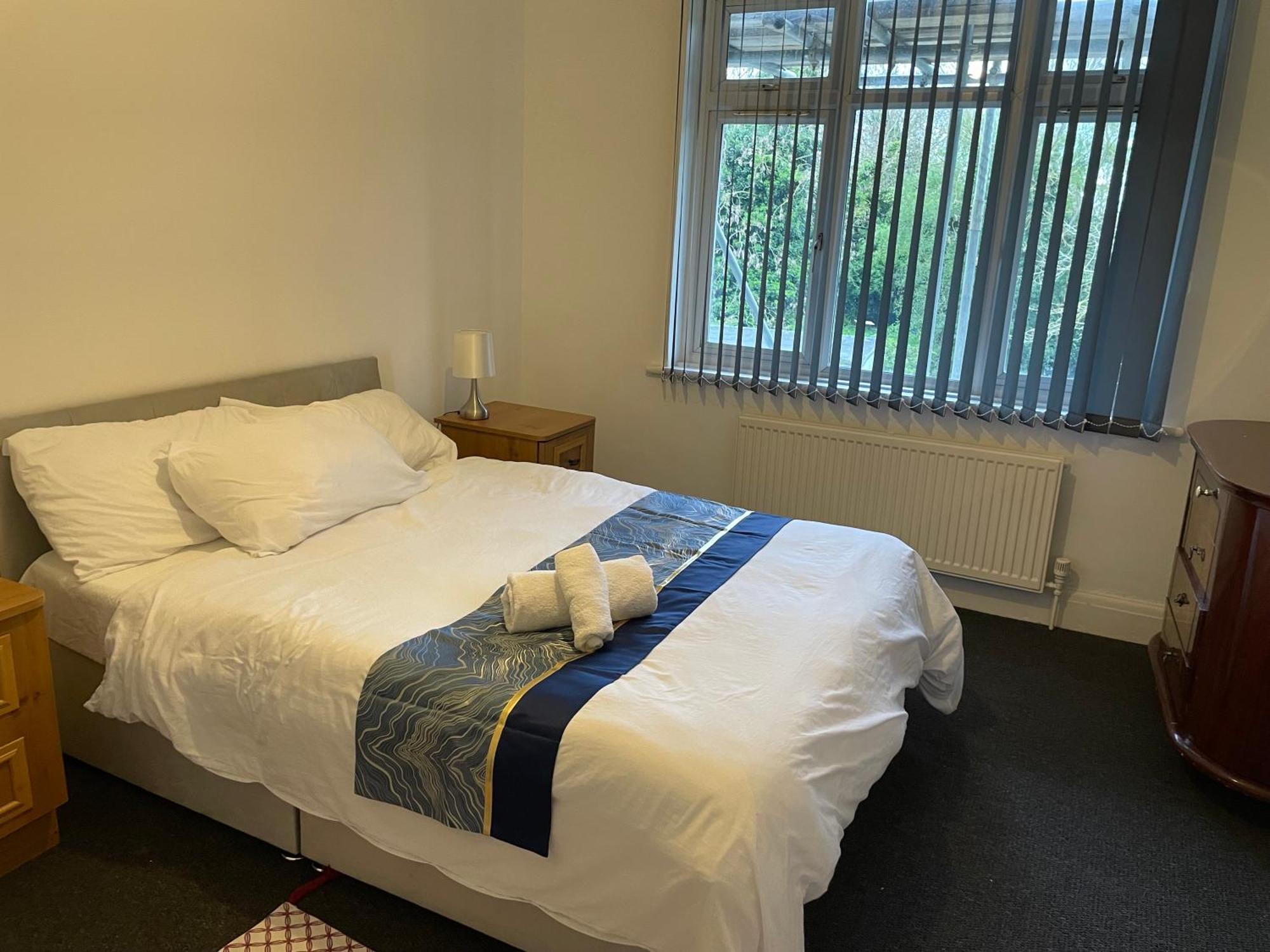 5 Bed 5Mins From Wembley Stadium Londres Exterior foto